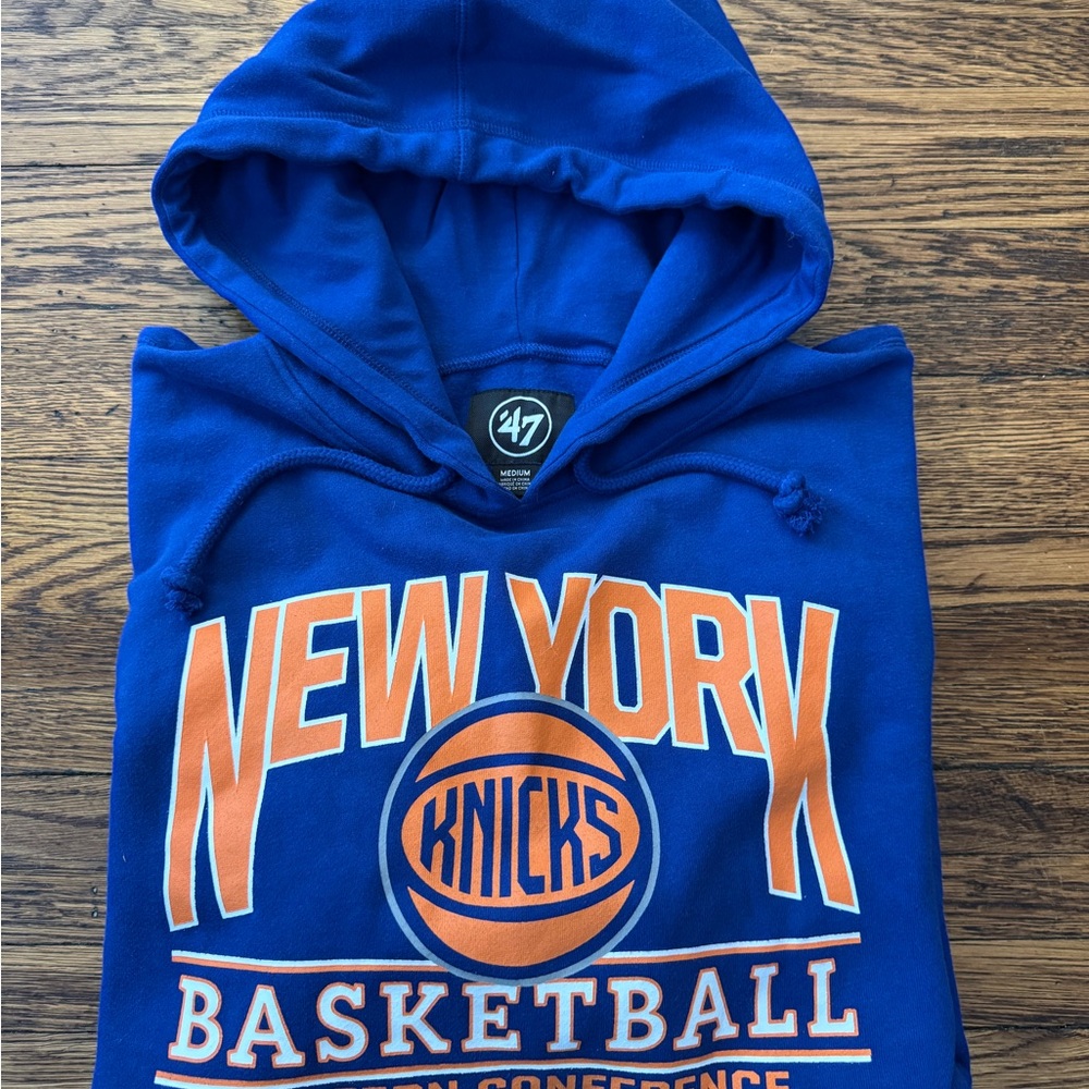 #670 NEW YORK KNICKS (47 Brand) NBA Basketball Blue Hoodie - Picture 15 of 15